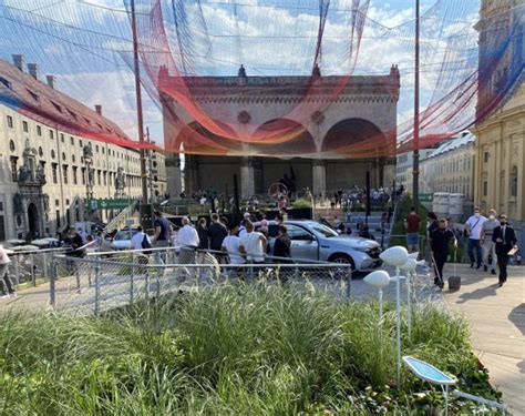 mercedes odeonsplatz|odeonsplatz stuttgart.